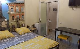 Smart yellow apartment-15 хв від жд вокзалу